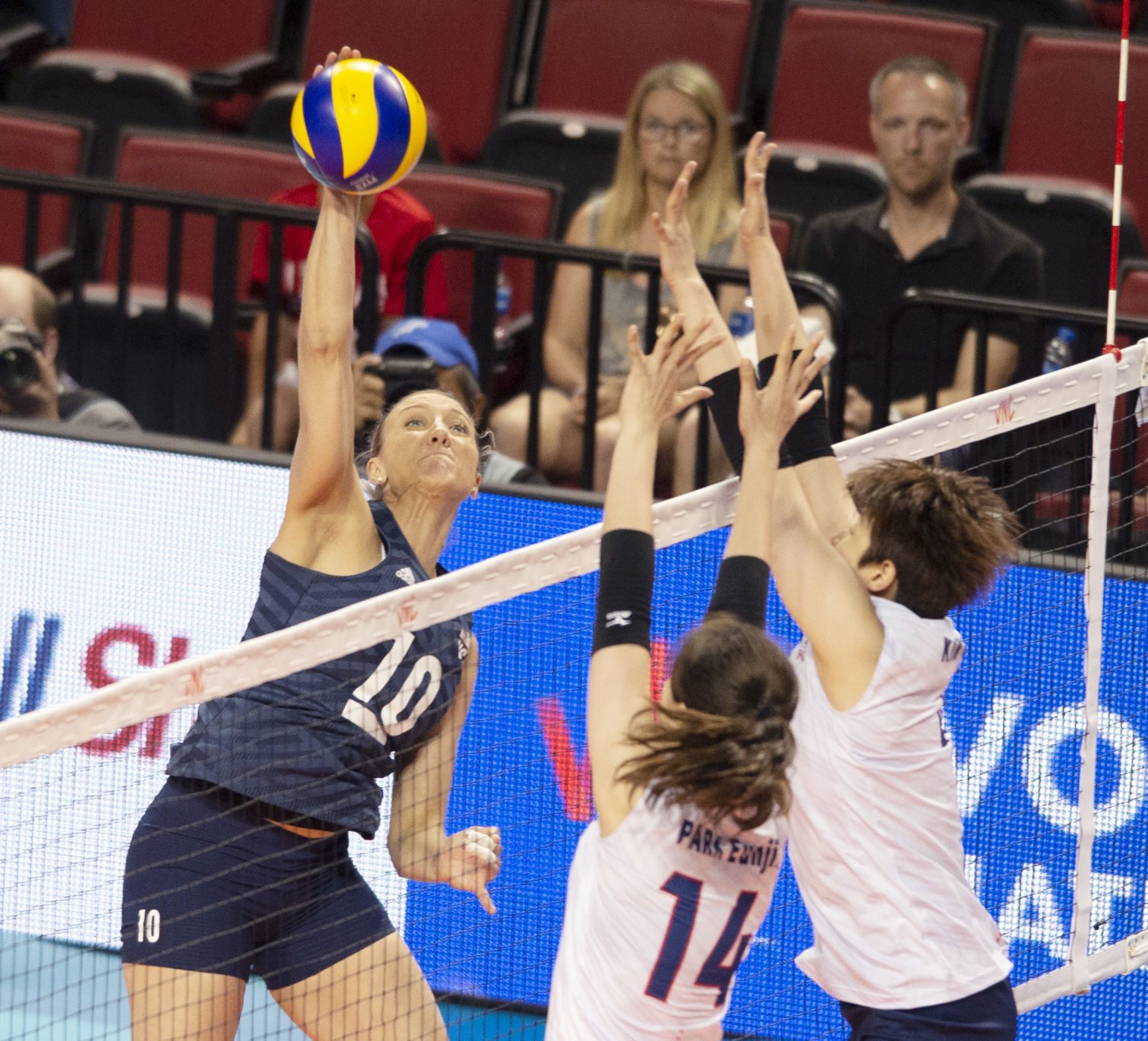 U.S. vs. Korea volleyball, 6.4
